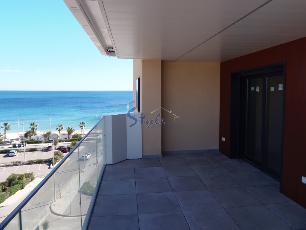 Продажа квартир на первой линии моря в новом комплексе в Миль Пальмерас, Коста Бланка Юг, Испания ON1345