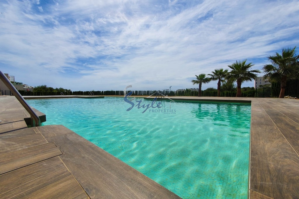 Buy luxury stylish penthouse in Las Colinas Golf & Country Club, Villamartín, Orihuela Costa. id 4179