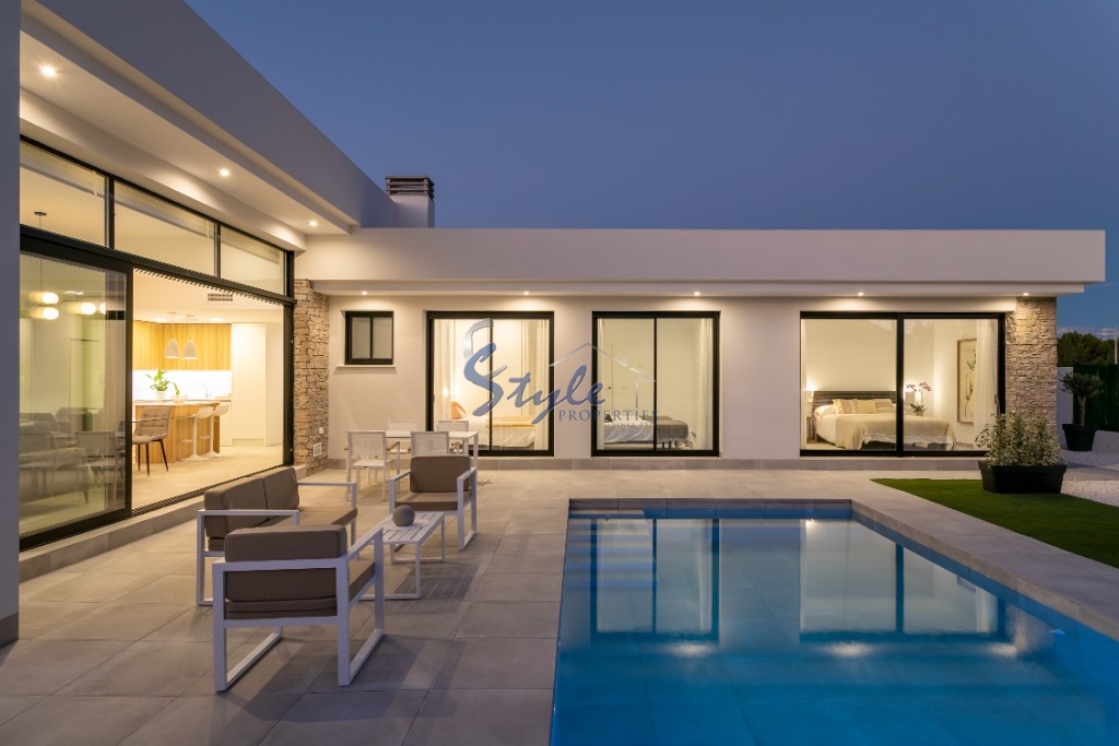 Comprar casa independiente con piscina en Calasparra, Costa Calida, España. ID ON1355