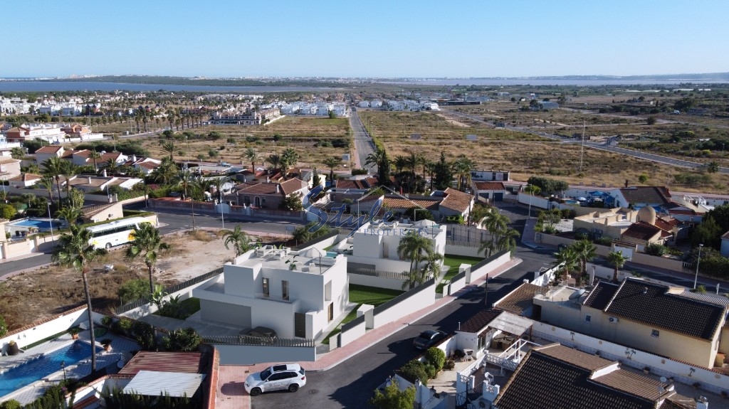 Nuevo - Villa - Ciudad Quesada