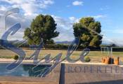 Comprar nueva villa con parcela y piscina privada en Callosa del Segura. ID ON1368 