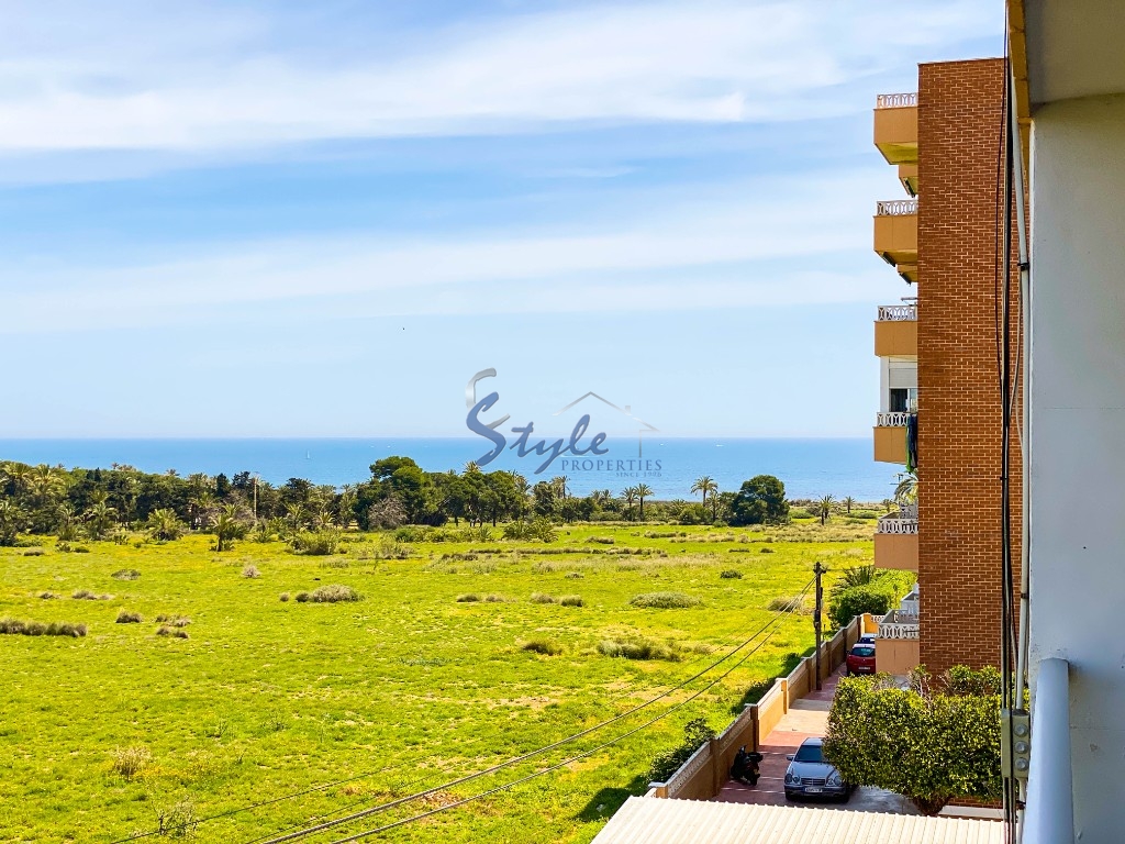 exclusive apartments near the sea with panoramic views in Punta Prima