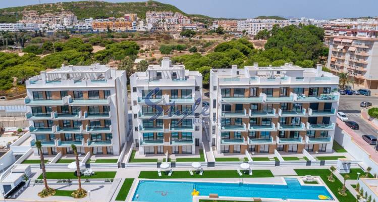 for sale beach side new  apartments with 3 bedrooms in Costa Blanca. ID.ON773