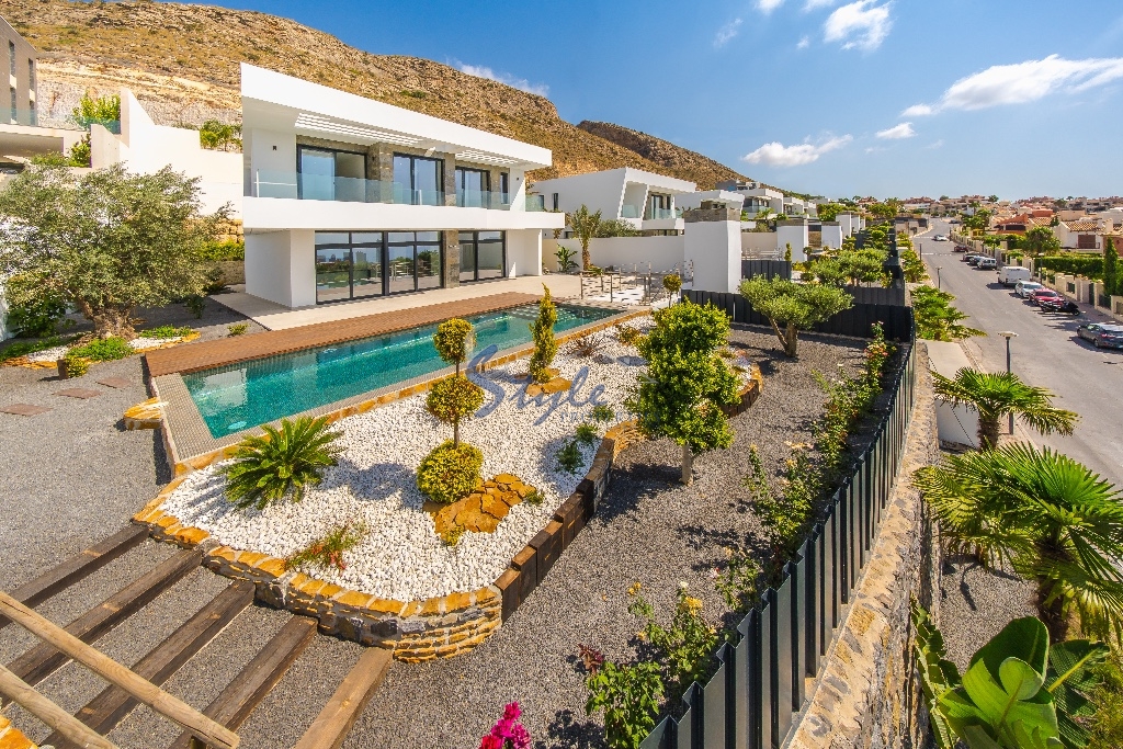 For sale new villa with sea views In Benidorm, Finestrat, Costa Blanca, Spain.ON1249