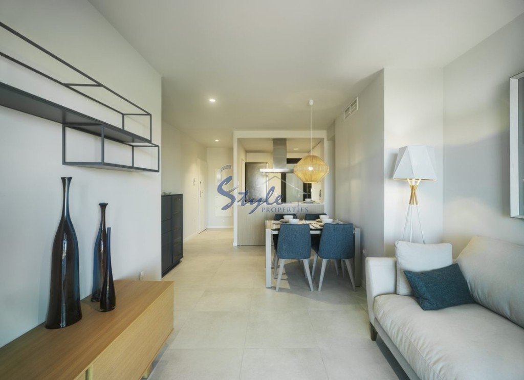 Nuevos apartamentos en Mil Palmeras, Costa Blanca, España. ID134