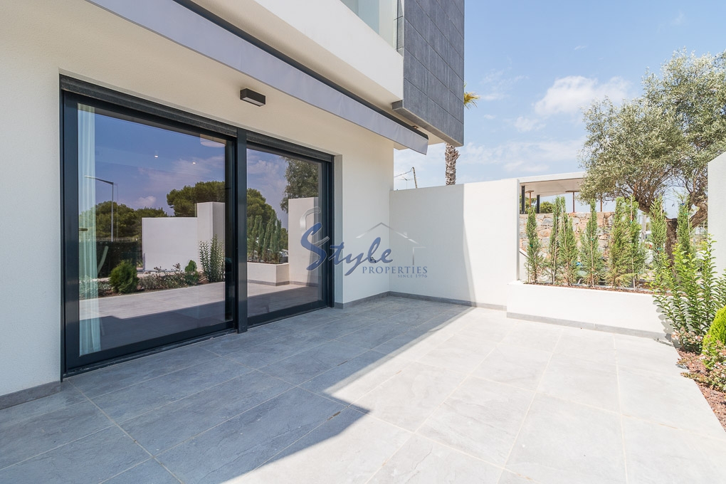 Apartments for sale in a new complex in Los Balcones, Torrevieja, Costa Blanca, Spain. ON1440_B