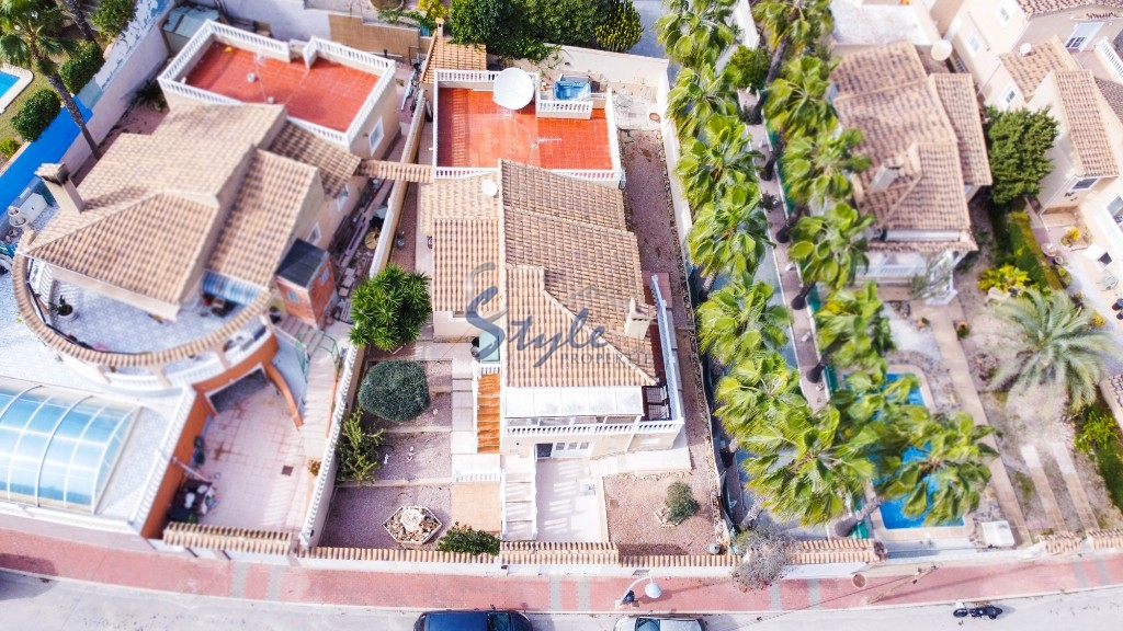 For sale detached villa with big plot in Los Balcones, Torrevieja, Costa Blanca. ID3113