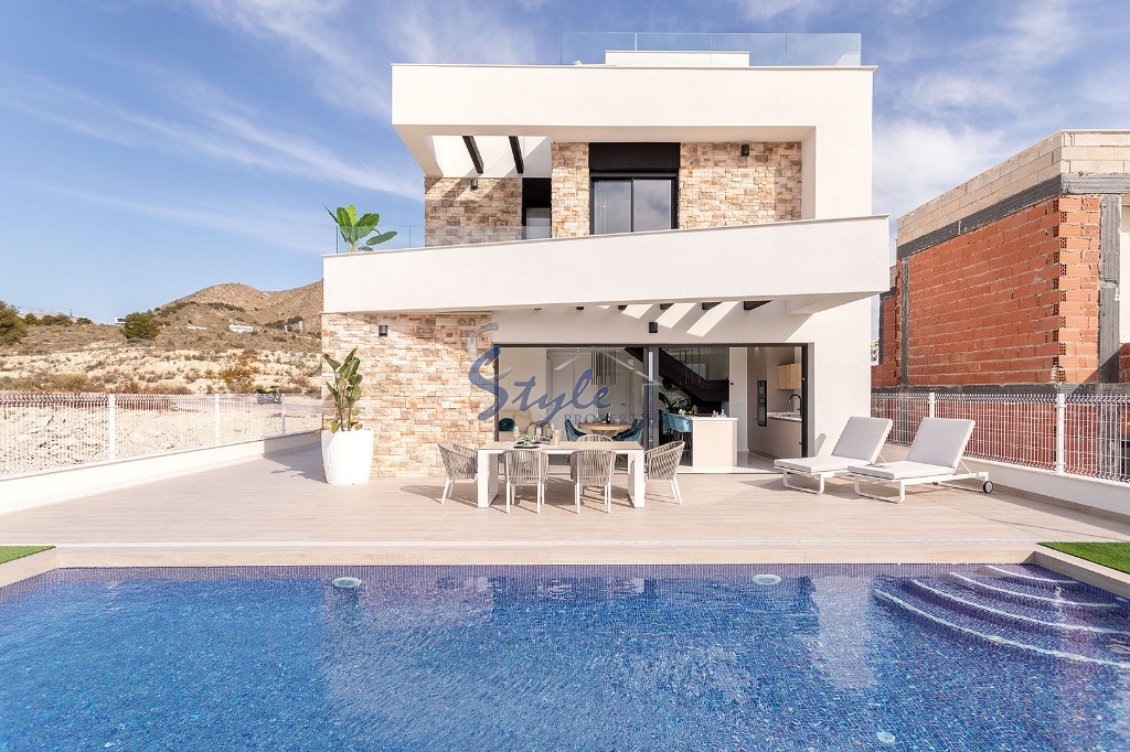 New 3 beds villa for sale close to Benidorm in Costa Blanca. ID: ON1138