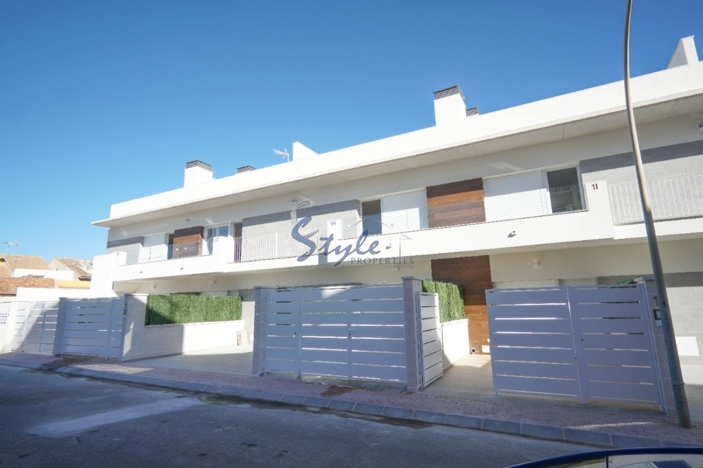 Квартиры в новостройке на продажу в Сан Педро дель Пинатар, Испания.ON1547