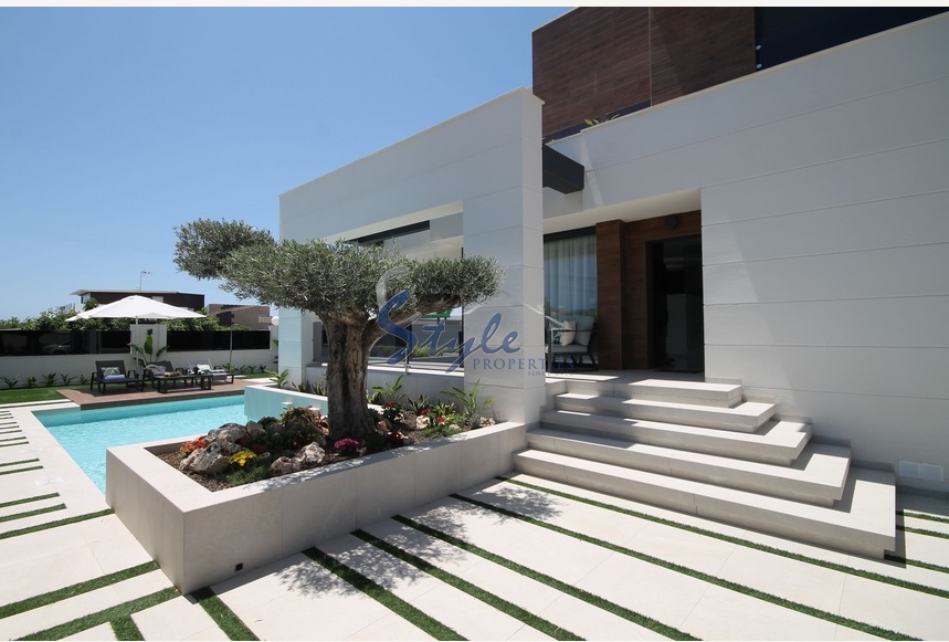 New build villa for sale in Torrevieja, Costa Blanca, Spain. ON1585
