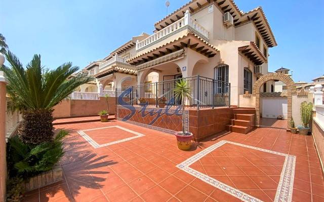 Buy townhouse quad in Cabo Roig close to the beach. id 6071