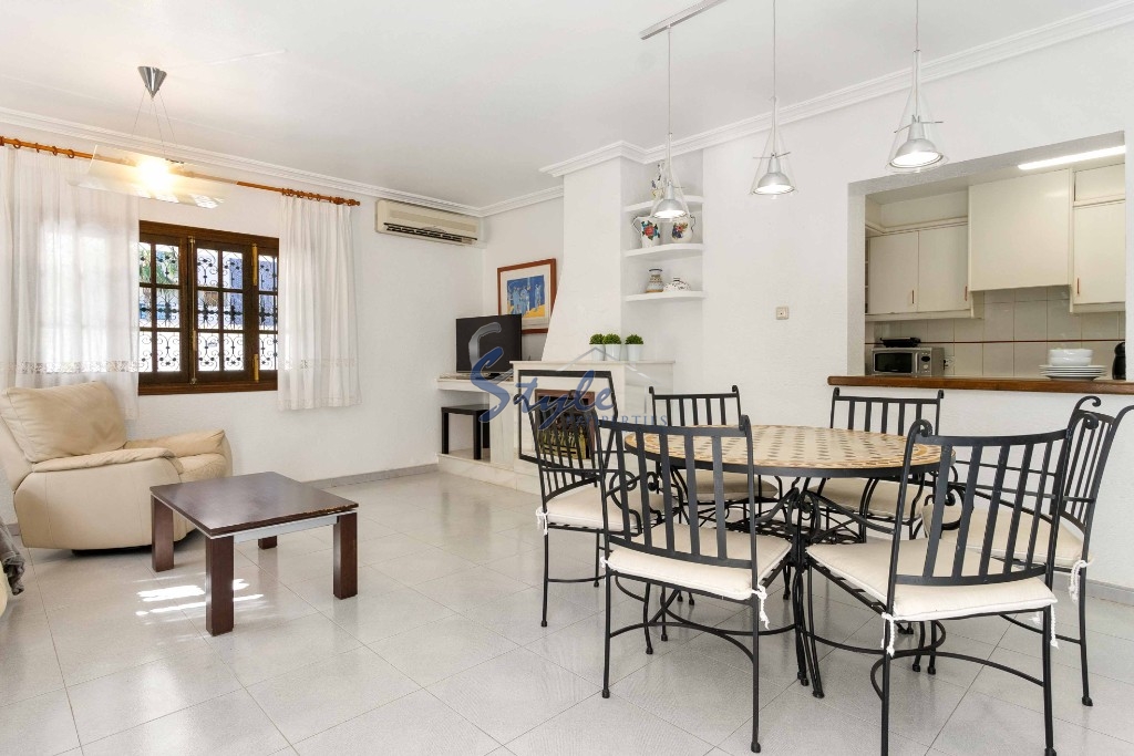 Buy Detached Villa in La Zenia, close to beaches of Orihuela Costa. ID: 6097
