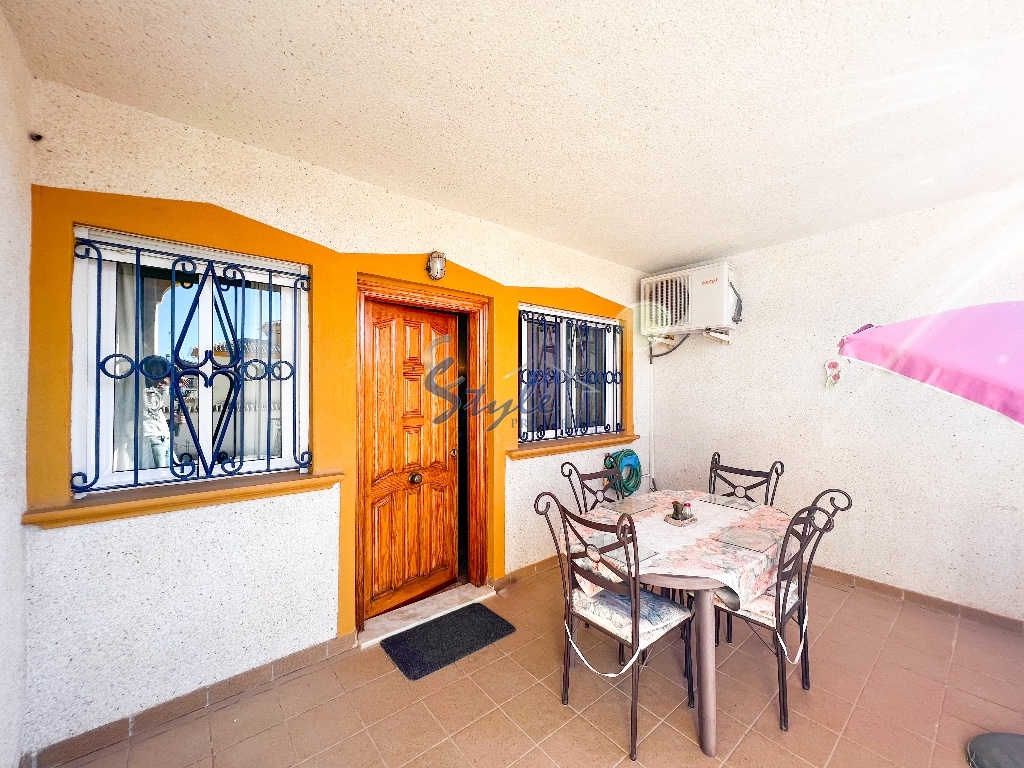 En venta apartamento planta baja en Ciñuelica, Punta Prima, Los Altos, Orihuela Costa. ID2300