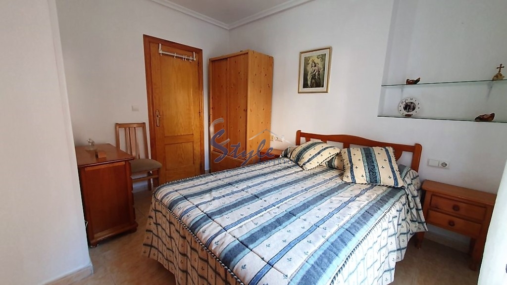 Se vende apartamento a 100 m de la playa en Torrevieja, Costa Blanca, España. ID1619