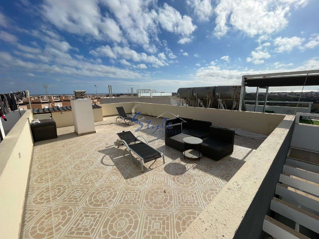 For sale modern apartment penthouse in Lomas de Cabo Roig, Orihuela Costa, Costa Blanca. ID1189