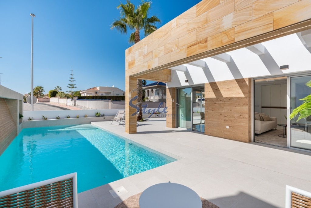  En venta nueva villa en la urbanización de Ciudad Quesada, Alicante, Costa Blanca ON1416
