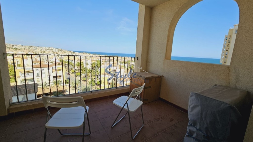 Buy apartment just 300 meters to the beach in Torrevieja, Costa Blanca. ID: 6151