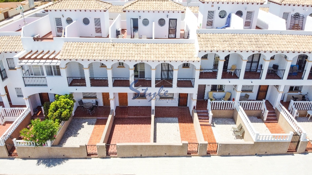 For sale townhouse in Cinuelica R15, Punta Prima, Orihuela Costa, Costa Blanca, Spain. ID1365