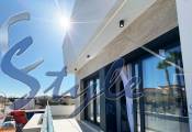 Nuevo - Villa - Villamartin