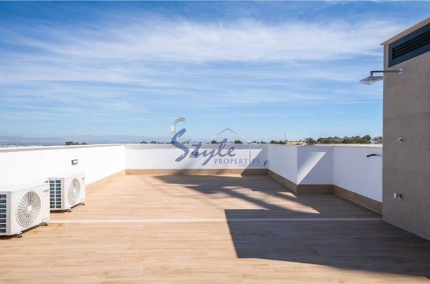 New build villas for sale in La Finca Golf, Costa Blanca, Spain. ON1887