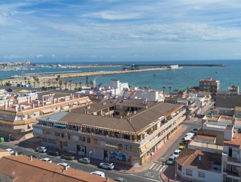 Новые квартиры на первом этаже на продажу недалеко от моря в Торревьехе, Коста Бланка, Испания, ON1901