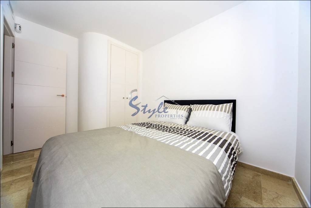 New build apartment for sale in Villamartin, Costa Blanca, Spain.ON1905