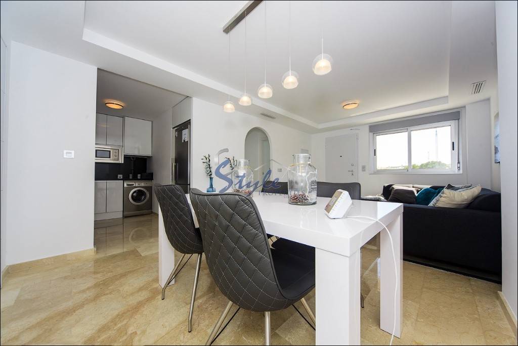 New build apartment for sale in Villamartin, Costa Blanca, Spain.ON1905