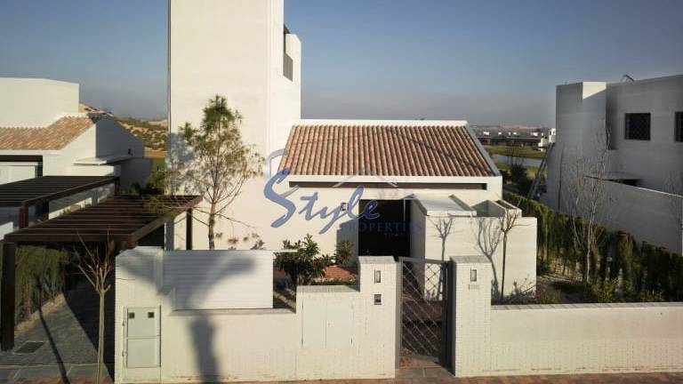 Продаётся новая вилла недалеко от гольф-клуба в Мурсии, Испания.ID. ON1238